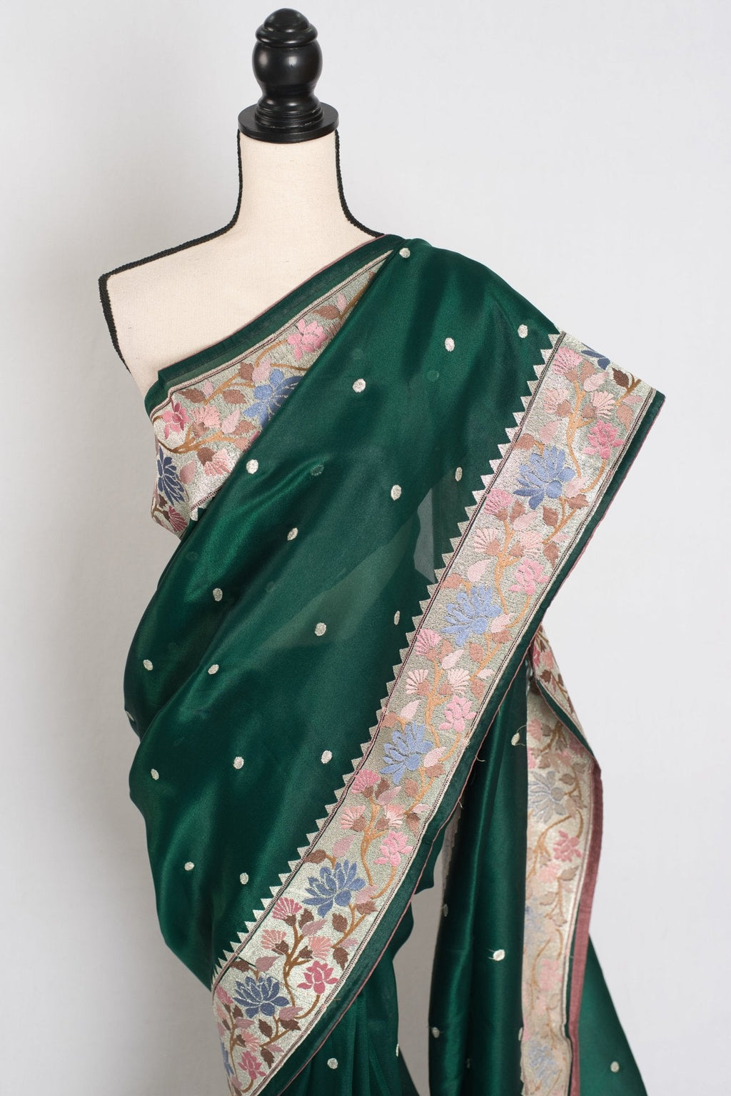Farheen : Bottle Green Thread Embroidery Party Wear Organza Saree