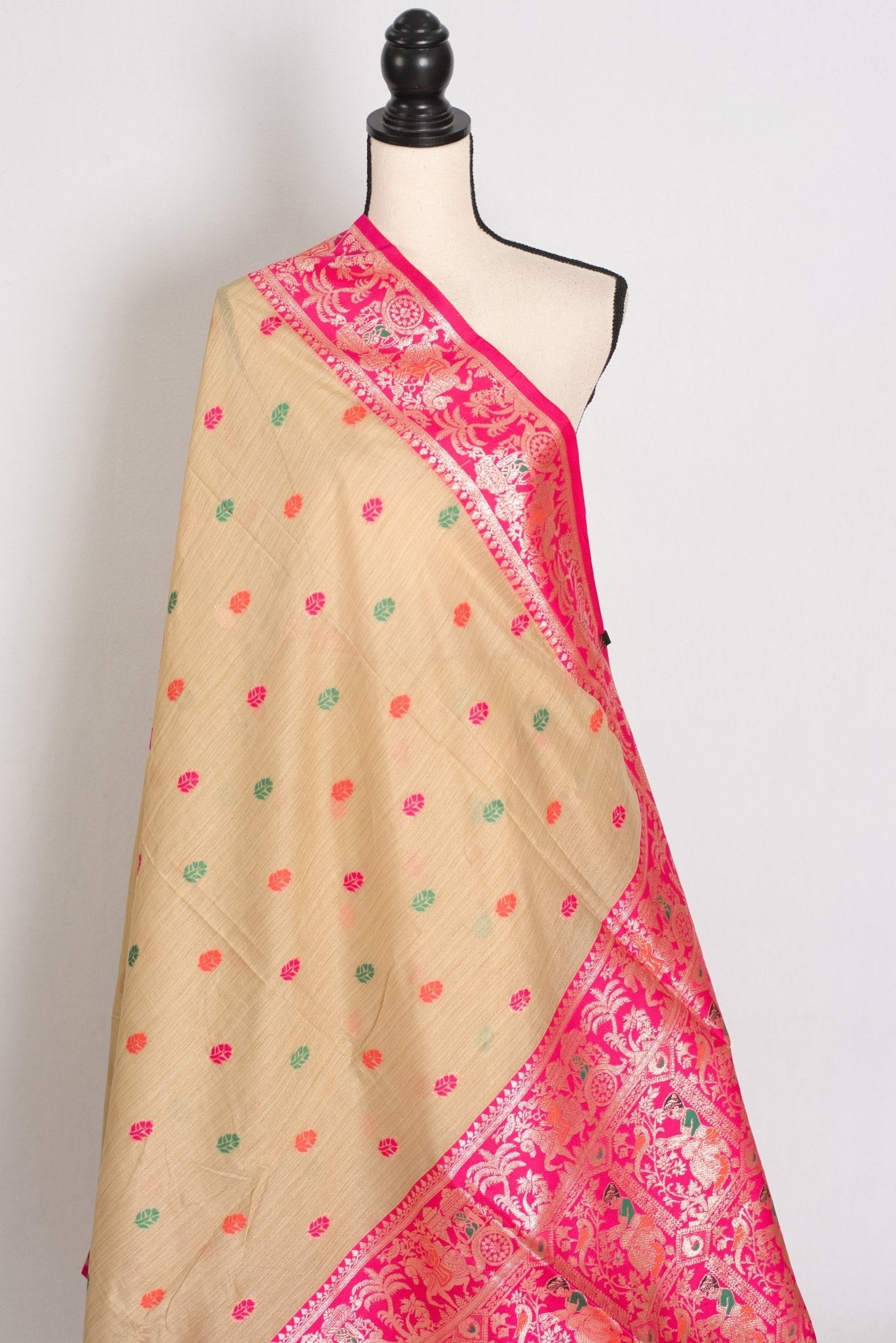 Gita: Beige & Pink Blended Cotton Baluchari Saree | Traditional Bengali Design