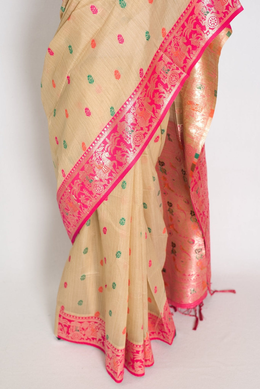 Gita: Beige & Pink Blended Cotton Baluchari Saree | Traditional Bengali Design