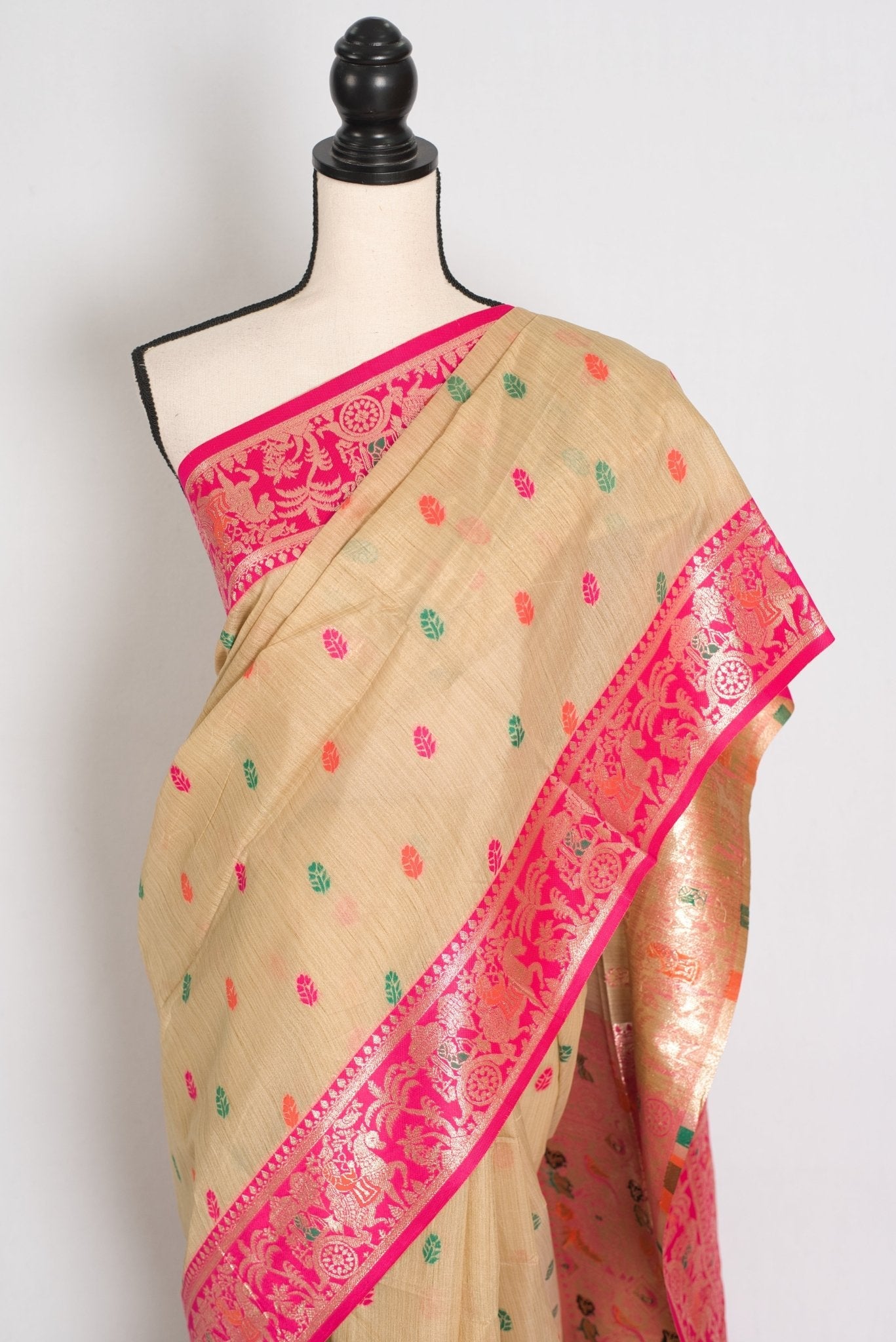 Gita: Beige & Pink Blended Cotton Baluchari Saree | Traditional Bengali Design