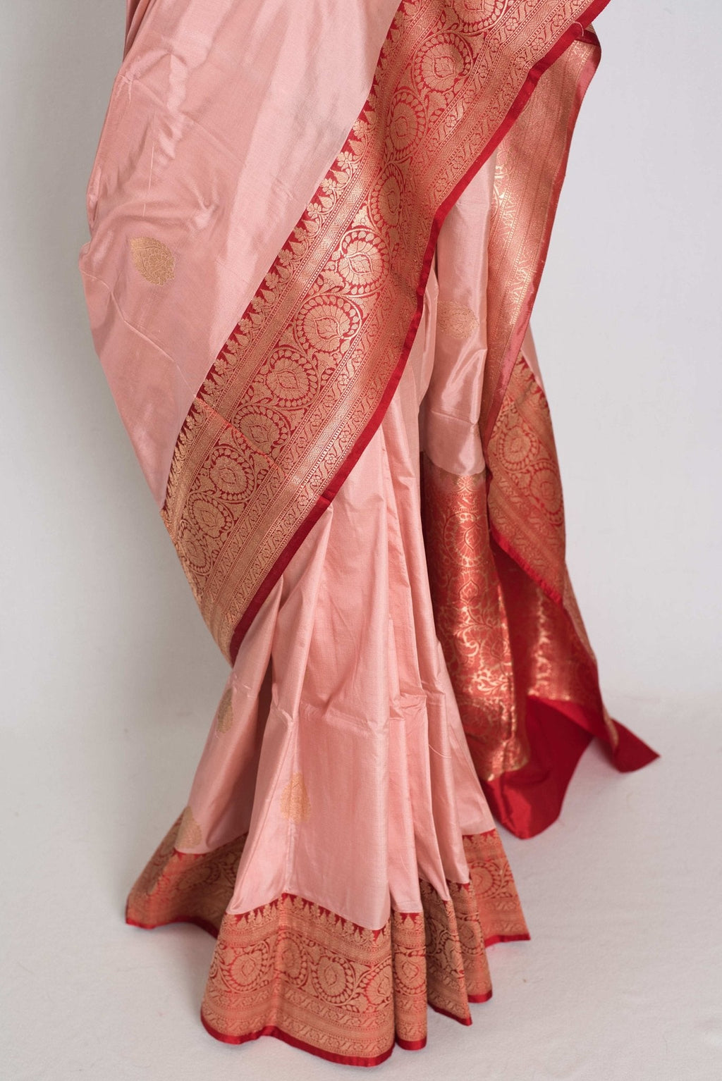 Gouri : Certified Katan Silk Banarasi Saree in Dusty Pink and Red