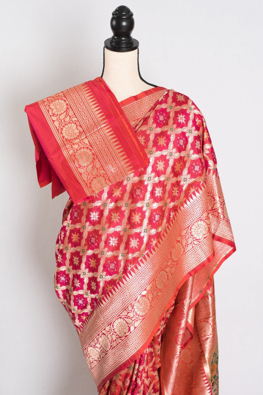 Ishq : Exclusive Coral Pink Bridal Banarasi Saree with Minakari Jaal Weaving