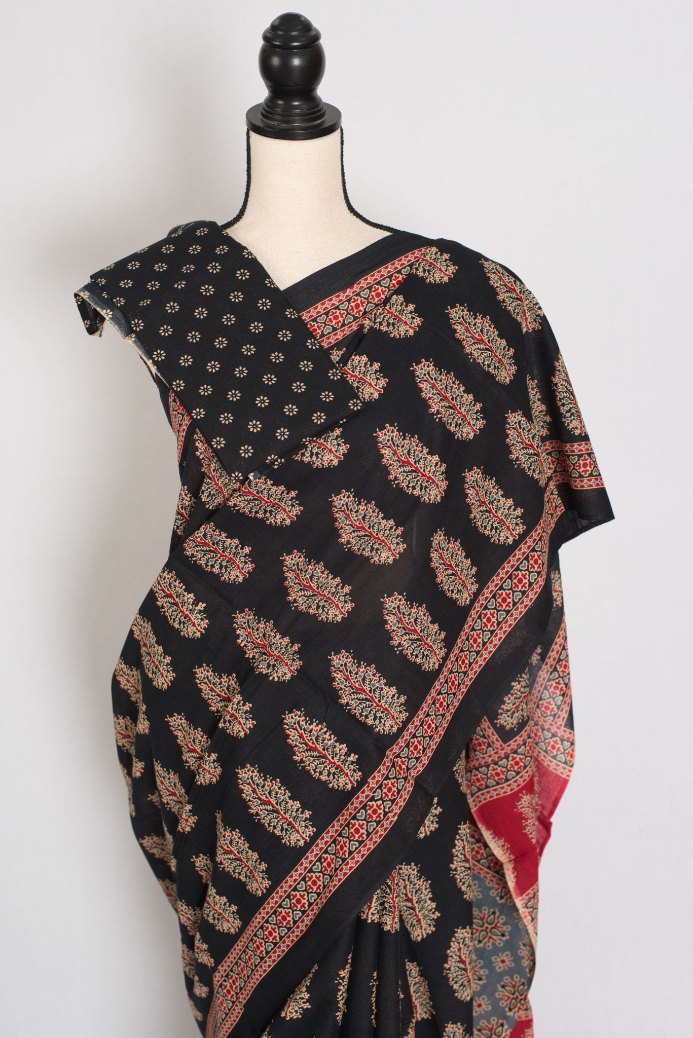 Kala: Black Mulmul Cotton Saree with Kalamkari Prints | Pure Cotton