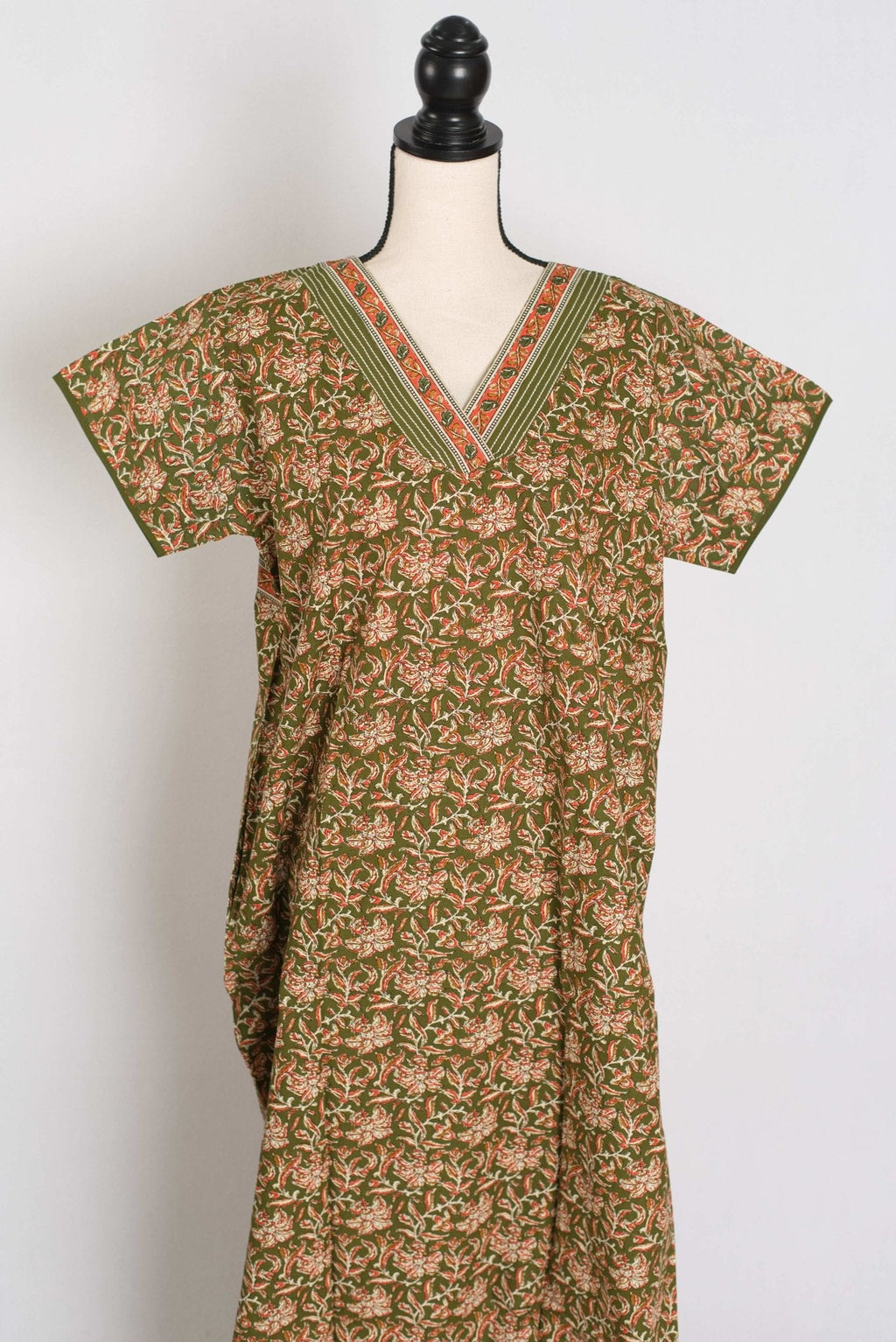 Kalamkari Printed Heena Green Women Indian Cotton Nighty in Regular Size