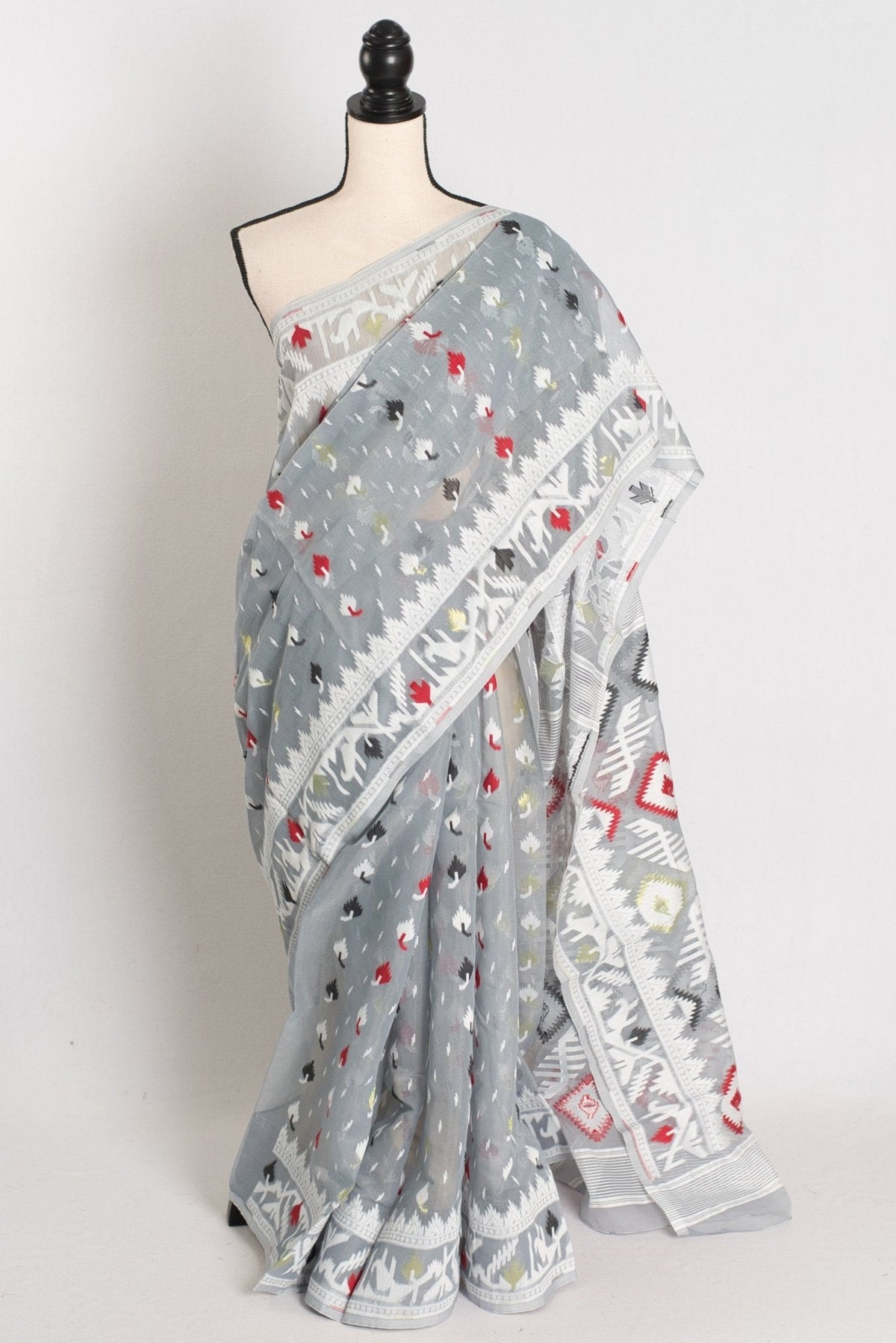 Mandar : Gray Blended Soft Cotton Jamdani Bengali Saree