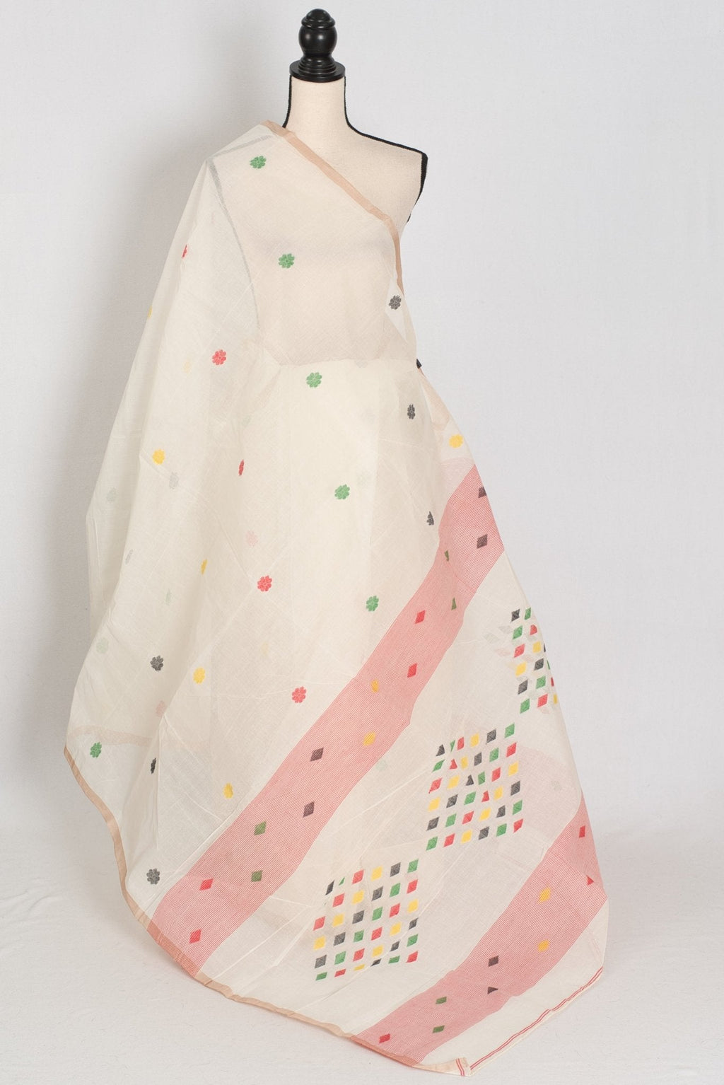Mita: Pristine Off-White Bengal Handloom Cotton Jamdani Saree