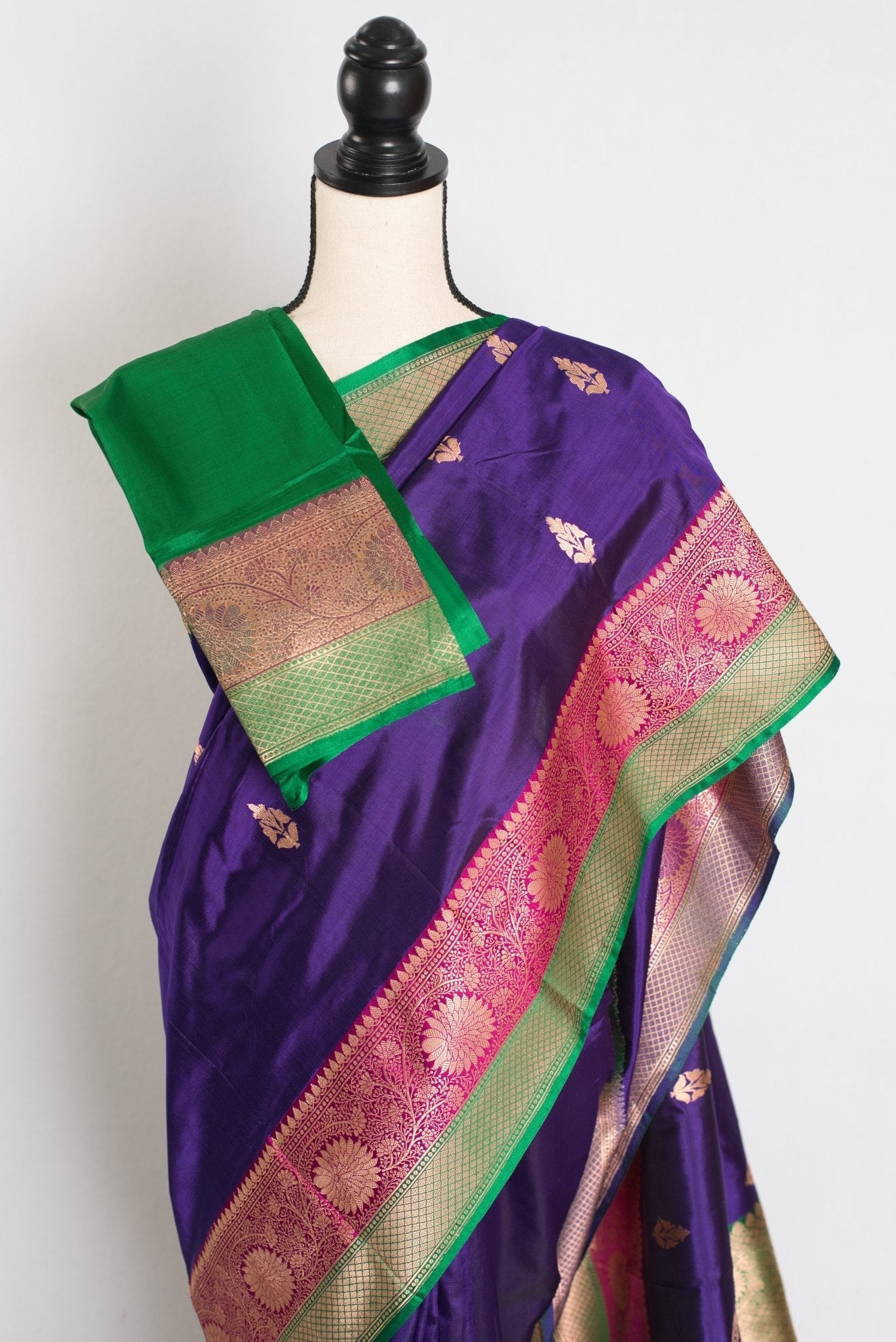 Nayana : Silk Mark Certified Purple Katan Banarasi Saree