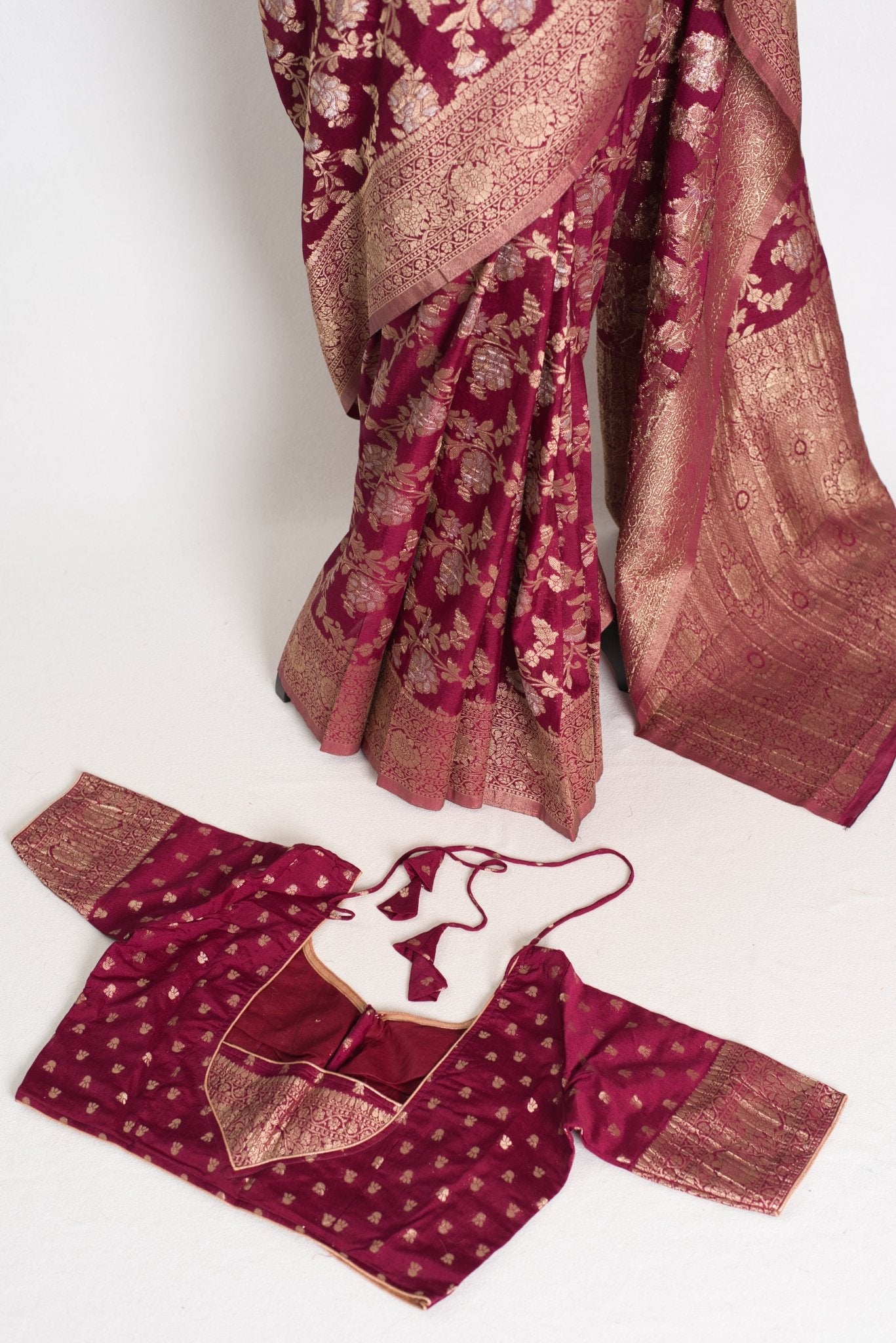 Nidhi : Sona Rupa Zari Semi Georgette Banarasi Saree | Size 40 Stitched Blouse