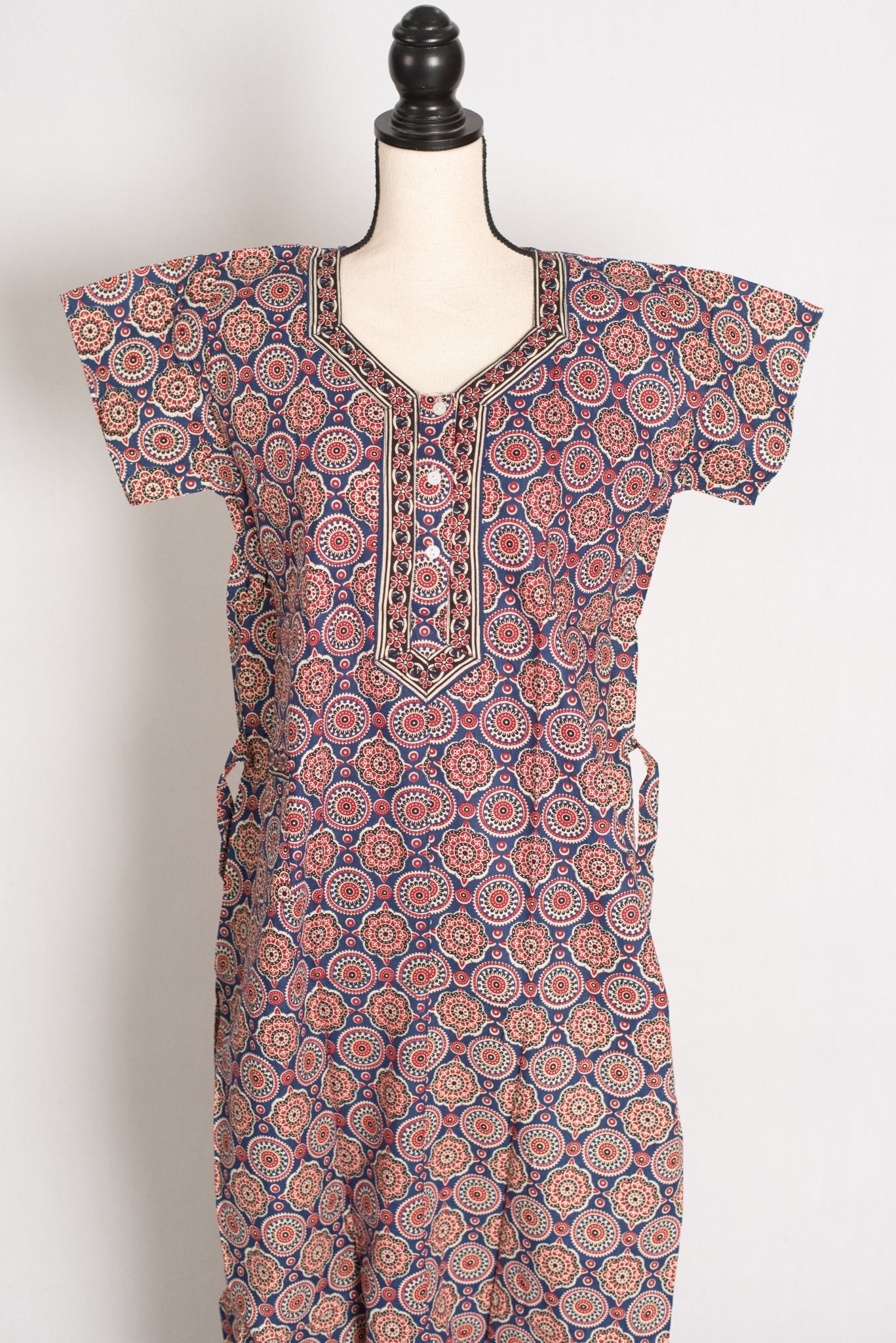 Pure Cotton Greyish Blue Kalamkari Printed Long Nighty in Regular Size