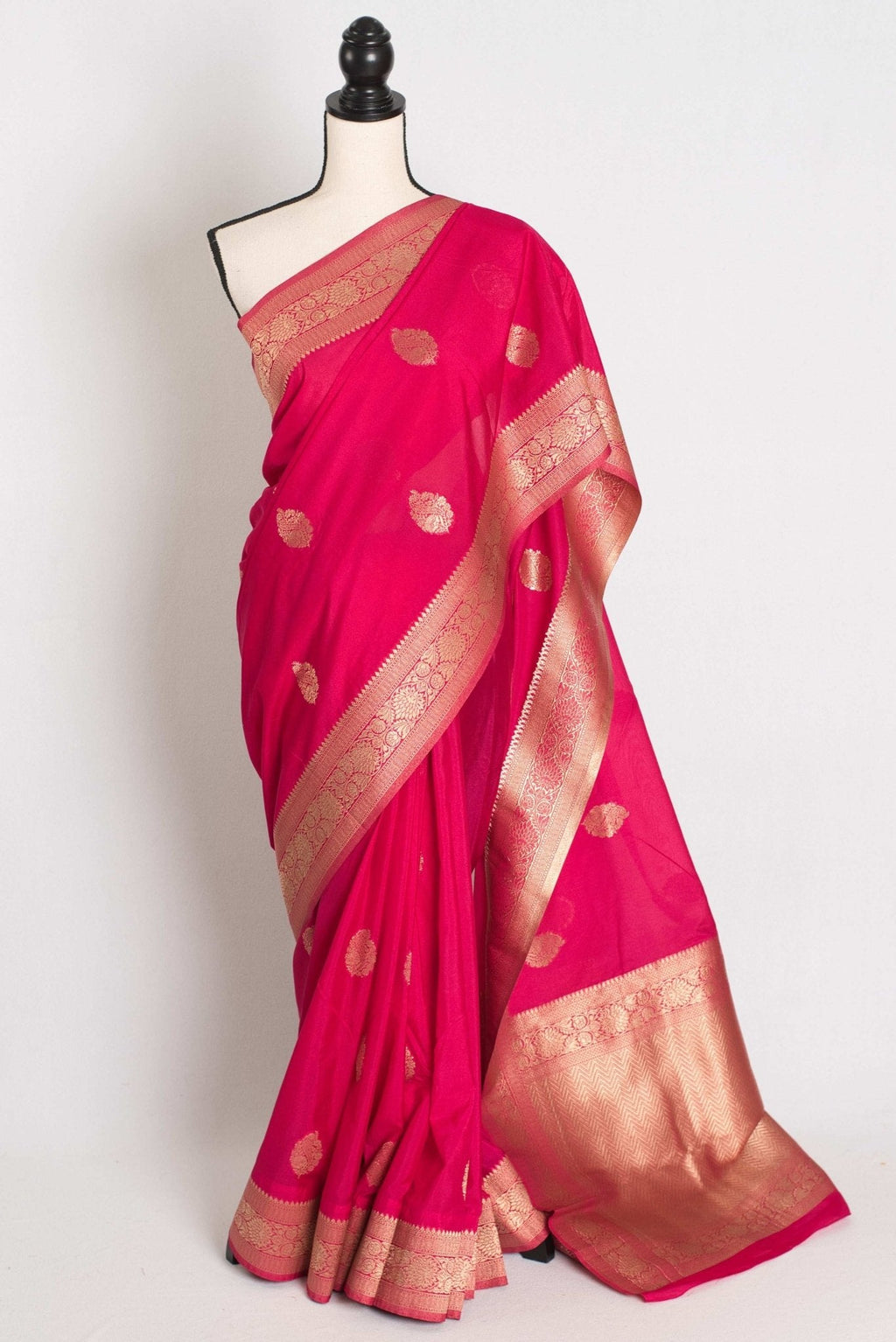 Raji : Semi Crepe Silk Budget Friendly Banarasi Saree in Pink and Gold
