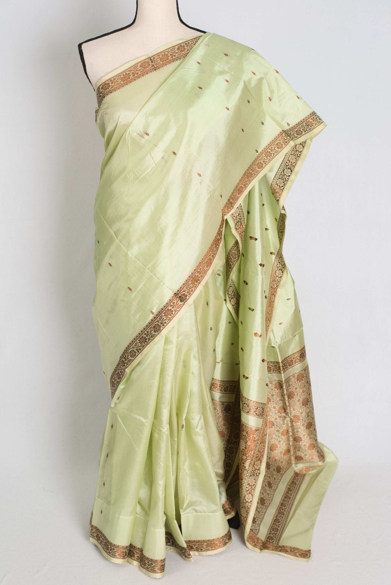 Snigdha : Certified Silk Banarasi Saree with Resham Work in Sea Green