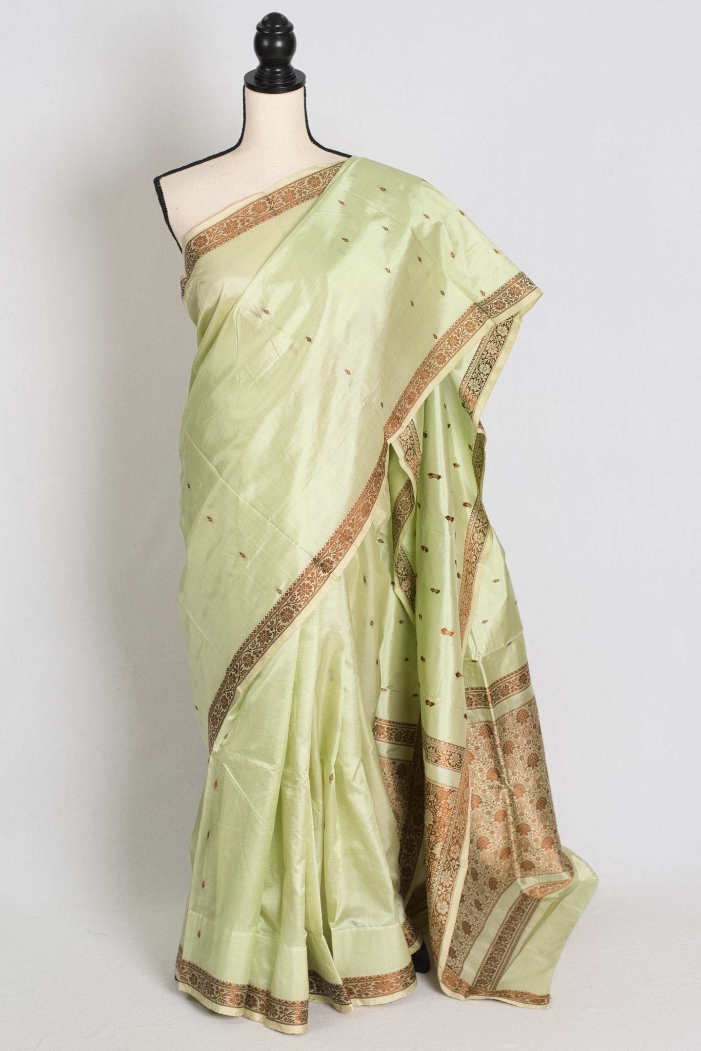 Snigdha : Certified Silk Banarasi Saree with Resham Work in Sea Green