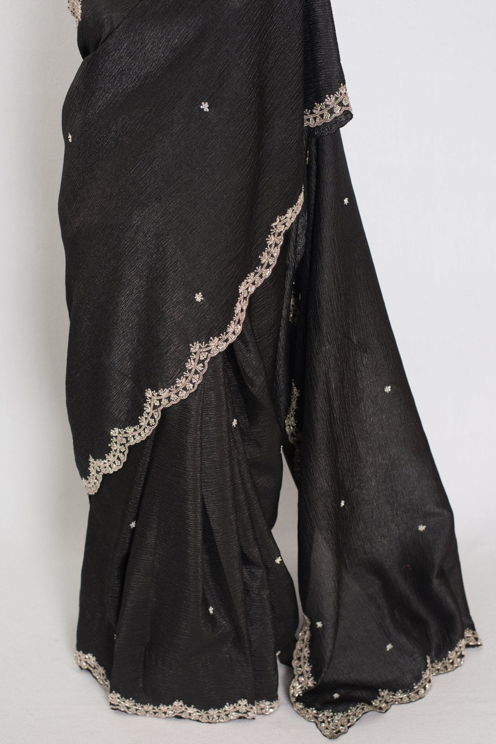 Sunayna | Black Crush Tissue Designer Partywear Saree - Bollywood Fashion